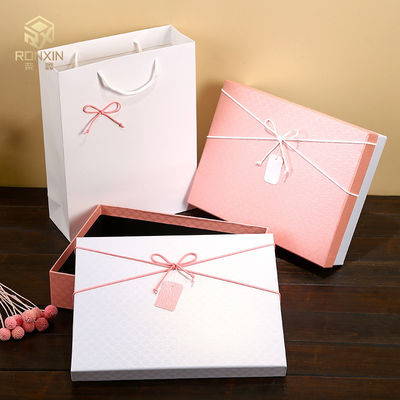 CMYK Navy Blue Foldable Cardboard Gift Boxes With Ribbon Fashionable